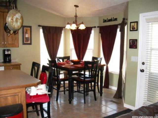 37 E 2300 N, Layton, UT 84041 — photo 4
