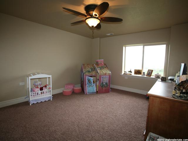 395 E Meadow Lark Ln, Elk Ridge, UT 84651 — photo 8