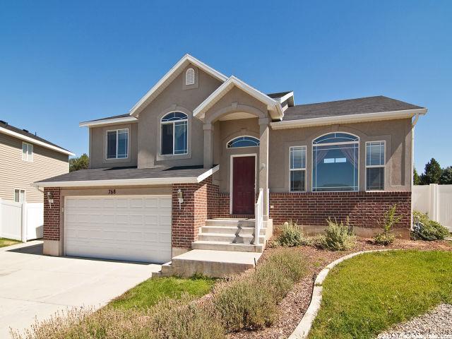 768 W 1240 N, Clinton, UT 84015 — photo 2