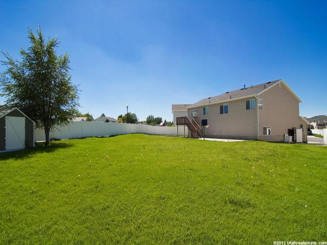 768 W 1240 N, Clinton, UT 84015 — photo 4