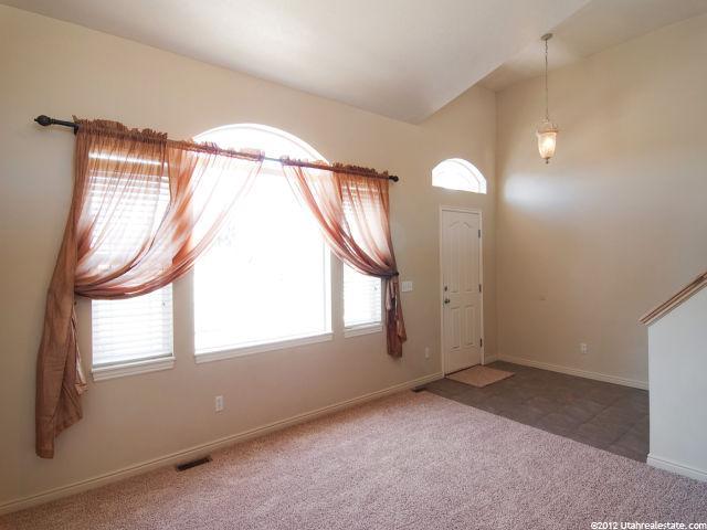 768 W 1240 N, Clinton, UT 84015 — photo 5