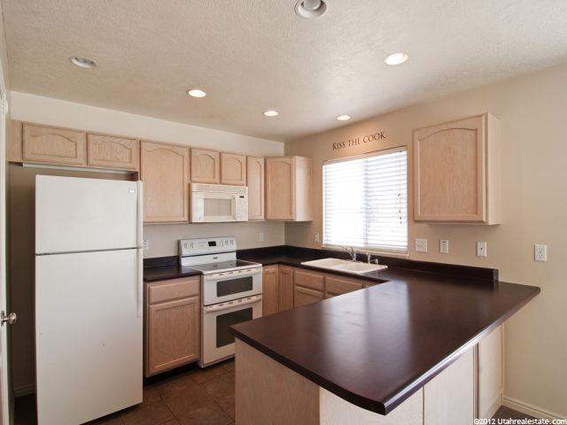 768 W 1240 N, Clinton, UT 84015 — photo 9