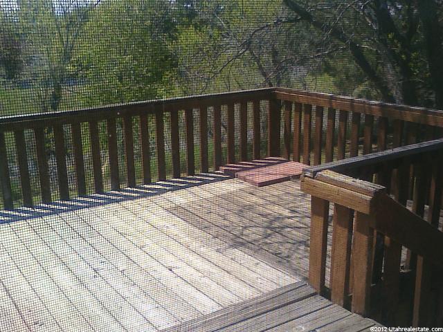 710 N Barlow St W, Clearfield, UT 84015 — photo 8