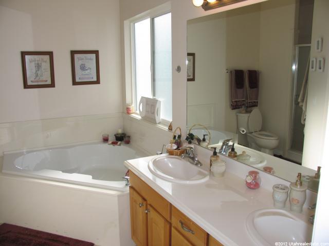 8610 S Ida Ln, Sandy, UT 84093 — photo 8