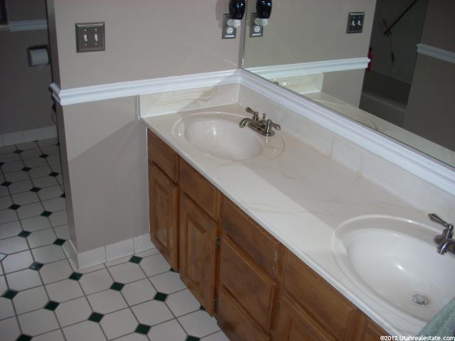 9850 S Highway 165 E, Paradise, UT 84328 — photo 9