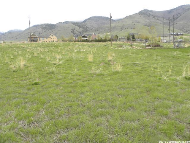2950 N Ridge View Dr E #35, North Logan, UT 84341 — photo 2