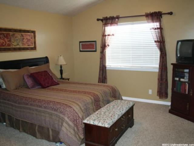 2115 S 800 E, Clearfield, UT 84015 — photo 6