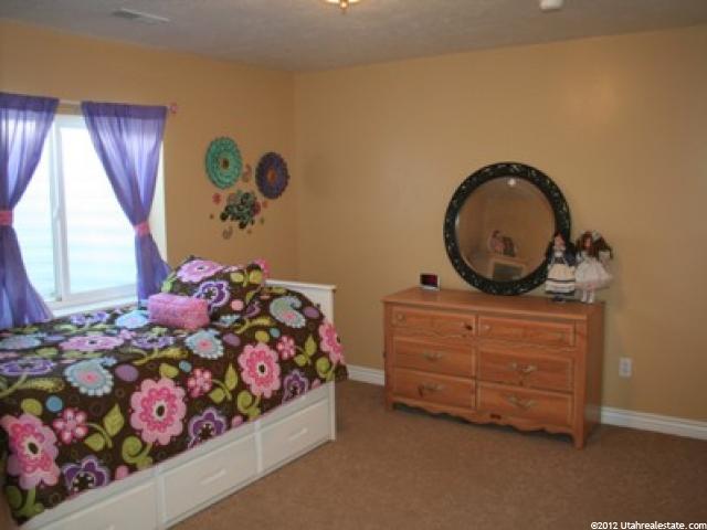 2115 S 800 E, Clearfield, UT 84015 — photo 8