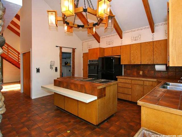 2662 E 6200 S, Holladay, UT 84121 — photo 11