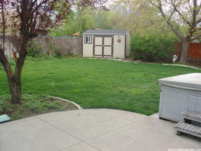 2631 E Sundance, Sandy, UT 84093 — photo 11