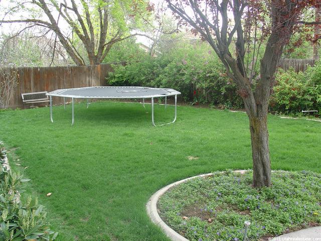 2631 E Sundance, Sandy, UT 84093 — photo 12
