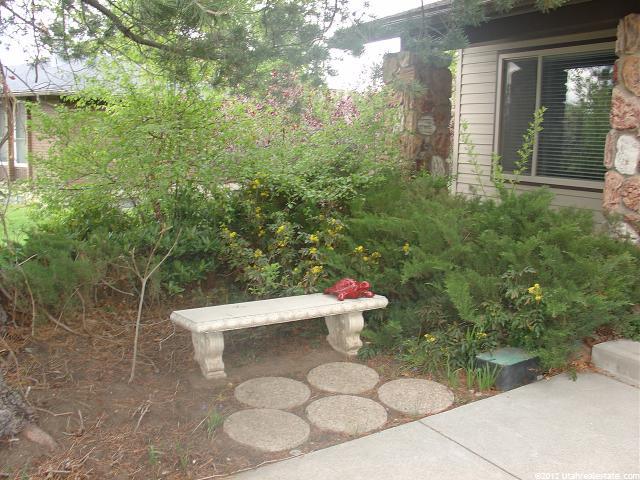 2631 E Sundance, Sandy, UT 84093 — photo 4