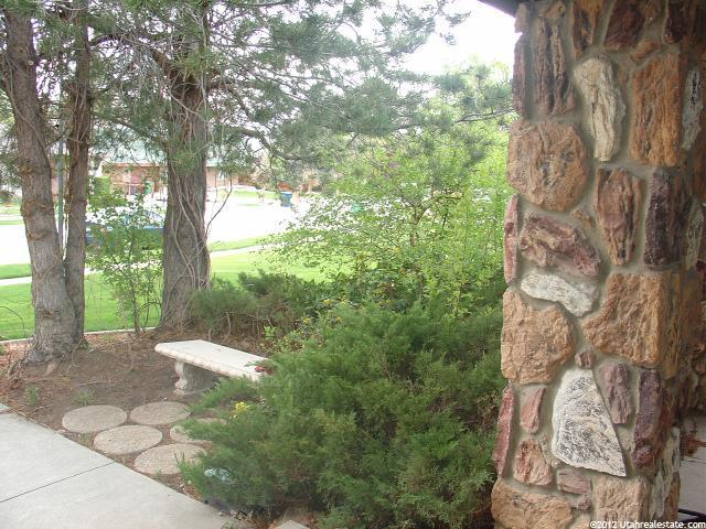 2631 E Sundance, Sandy, UT 84093 — photo 6