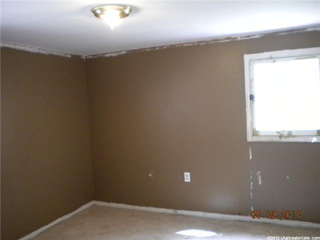 655 E 40th St, Ogden, UT 84403 — photo 3