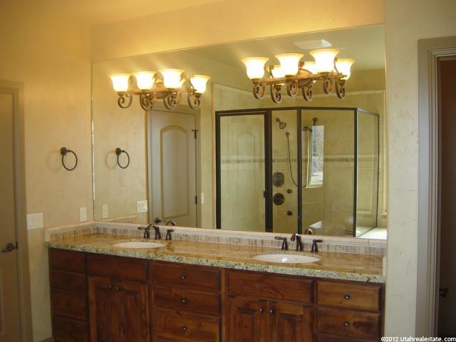 3369 N 1075 W, Pleasant View, UT 84414 — photo 2