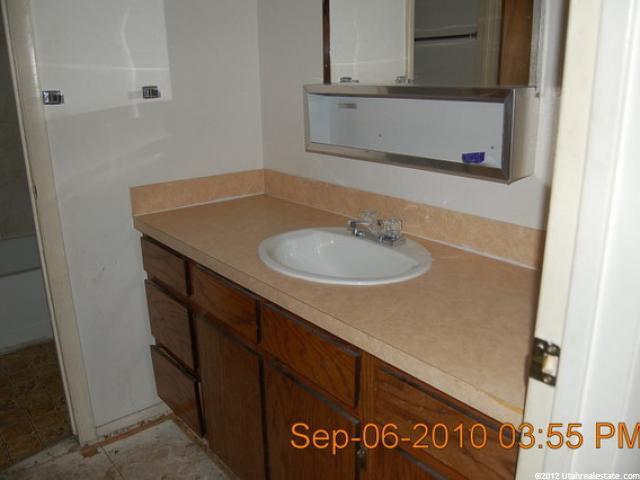 120 W 100 S #10, Tremonton, UT 84337 — photo 9