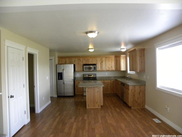1047 S Southgate Ct W, Logan, UT 84321 — photo 5