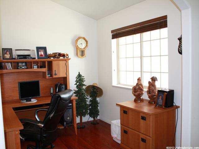 419 S 700 E, Hyrum, UT 84319 — photo 4
