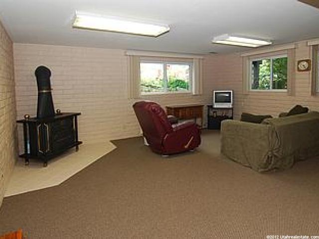 296 E 3250 N, North Ogden, UT 84414 — photo 8