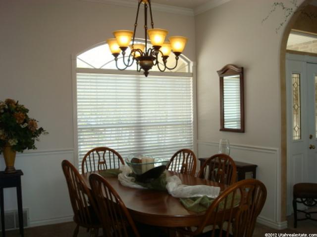 1812 Valley View Cir, Ogden, UT 84403 — photo 5