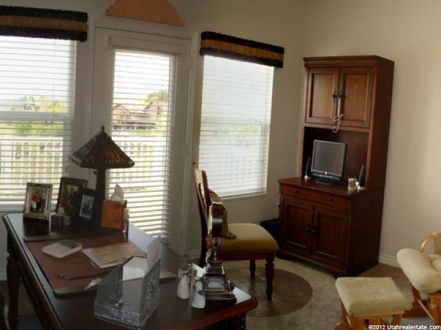1812 Valley View Cir, Ogden, UT 84403 — photo 10