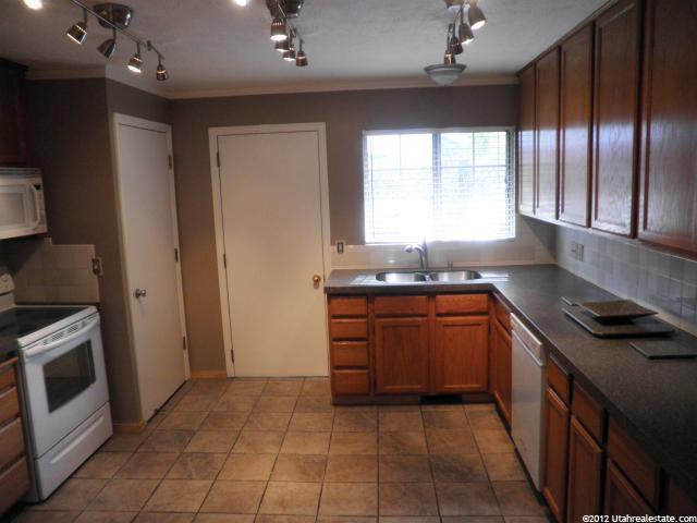 838 E 8230 S, Sandy, UT 84094 — photo 2