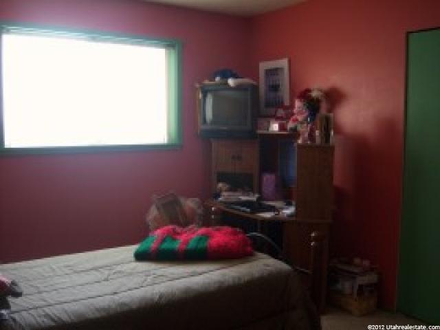 512 S 2150 W, Vernal, UT 84078 — photo 5