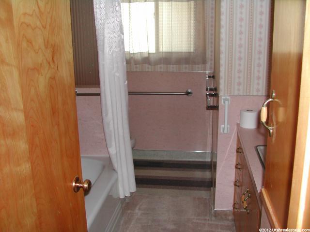 1272 S Liberty Ave. E, Ogden, UT 84404 — photo 5