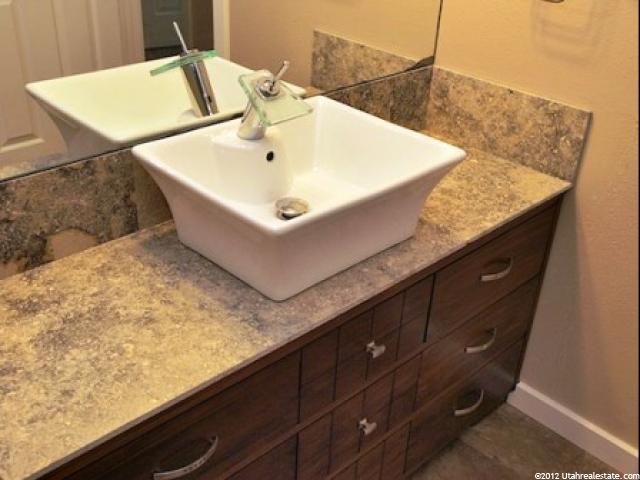 1606 E Casper Rd, Sandy, UT 84092 — photo 9