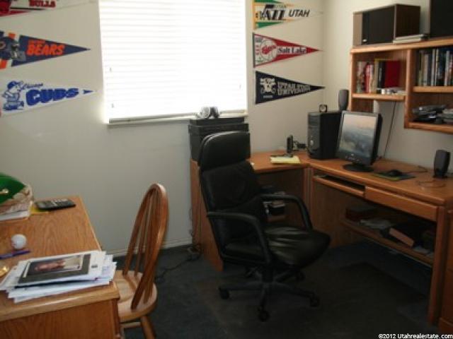 660 S 825 E, Layton, UT 84041 — photo 8