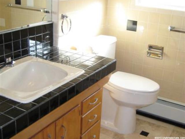 375 S 100 E, Bountiful, UT 84010 — photo 8