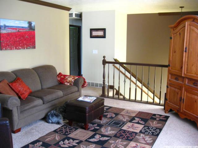572 E 1850 N, North Ogden, UT 84414 — photo 4