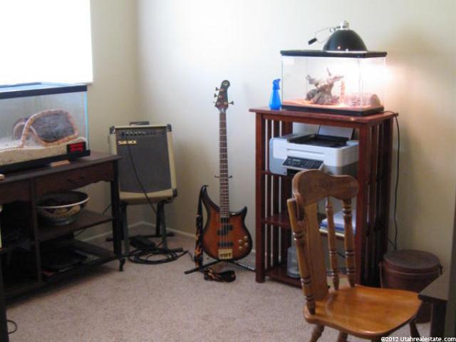 572 E 1850 N, North Ogden, UT 84414 — photo 10