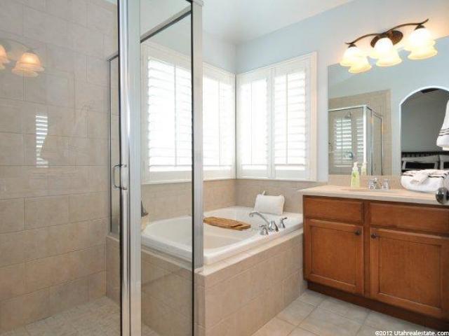 4469 S 3375 W, West Haven, UT 84401 — photo 5