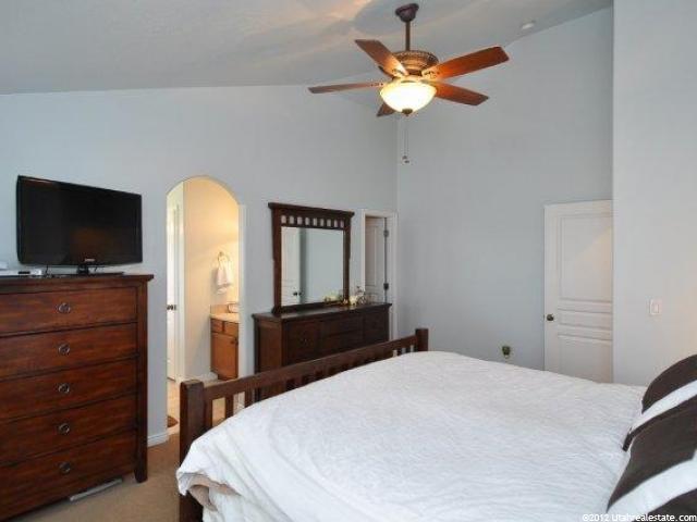 4469 S 3375 W, West Haven, UT 84401 — photo 10