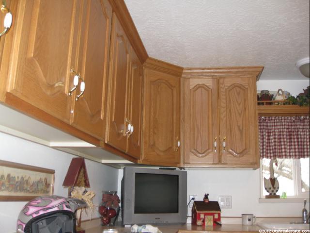 822 E 100 S, Nephi, UT 84648 — photo 10