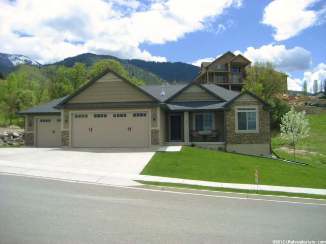 628 E Cove St, Providence, UT 84332 — photo 2