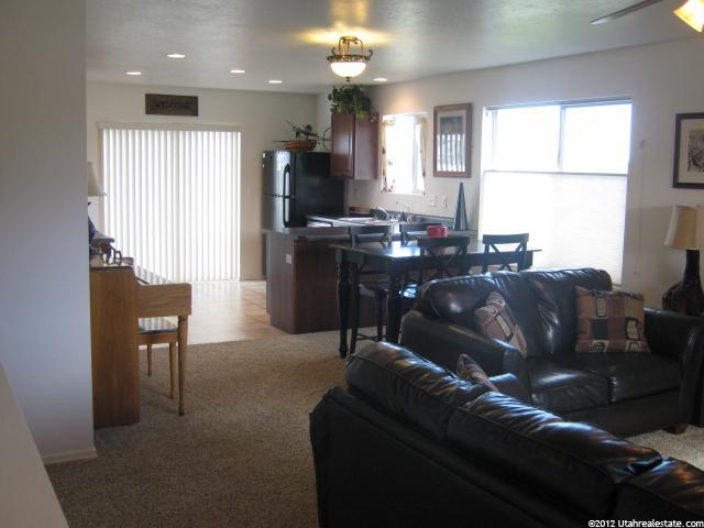 753 S 1075 W, Clearfield, UT 84015 — photo 4