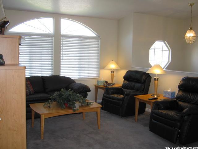 349 W 1800 S, Clearfield, UT 84015 — photo 2