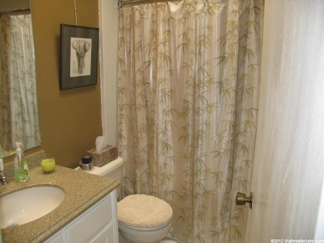 820 E 3990 S #B, Murray, UT 84107 — photo 10