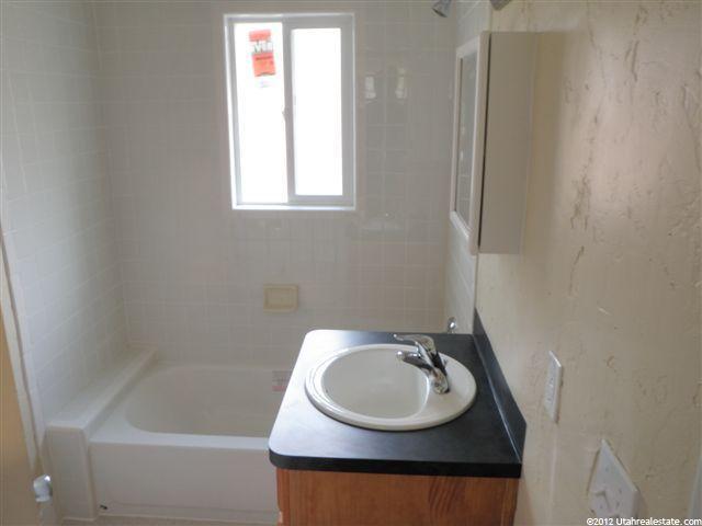 1104 E Oak St, Ogden, UT 84401 — photo 6