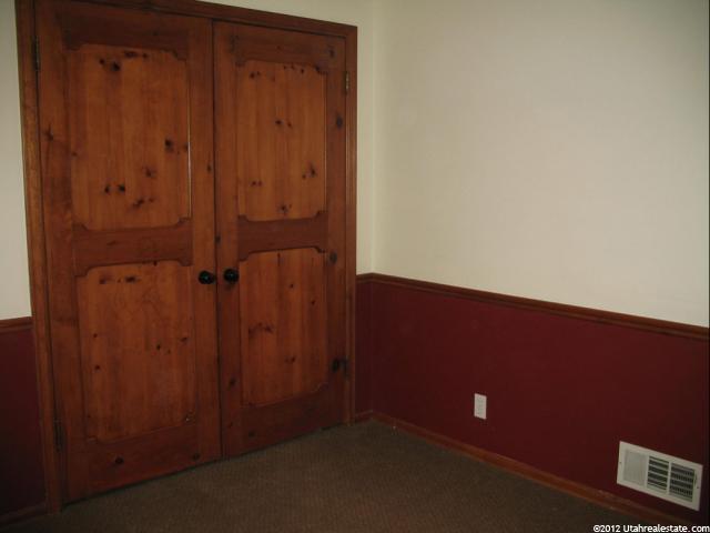 3908 S 2175 E, Holladay, UT 84124 — photo 8