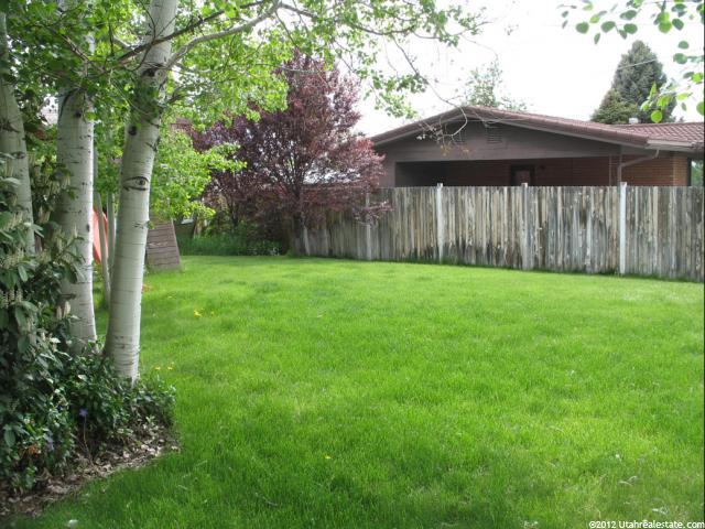 3908 S 2175 E, Holladay, UT 84124 — photo 10