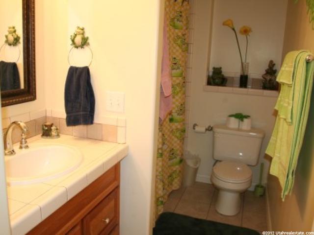 1151 N 2150 W, Layton, UT 84041 — photo 10