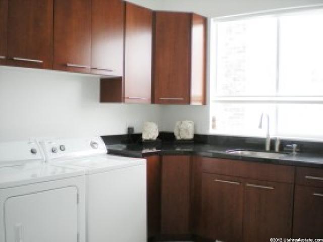 3868 S Bridlewood Dr, Bountiful, UT 84010 — photo 9