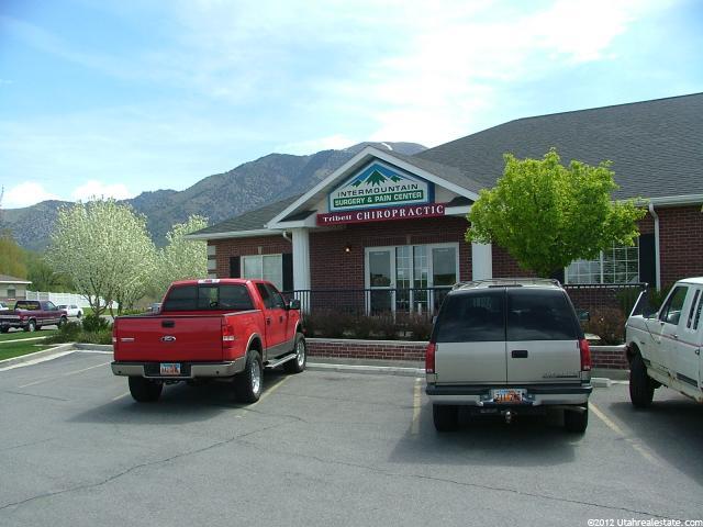 286 N Gateway Dr W, Providence, UT 84332 — photo 2