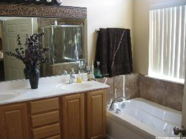 2178 E Village Crest Dr S, Draper, UT 84020 — photo 7
