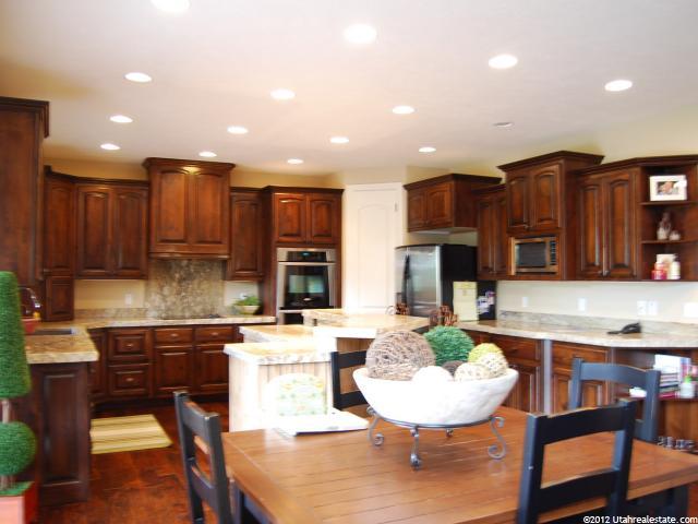 2911 S Foss Cir E, Bountiful, UT 84010 — photo 7