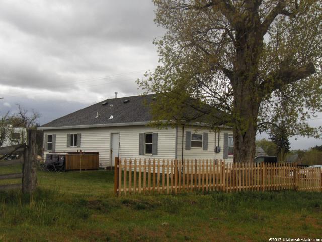 21 S 300 E, Spring City, UT 84662 — photo 2