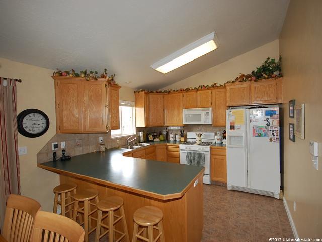 2370 S Linda Way, Perry, UT 84302 — photo 3